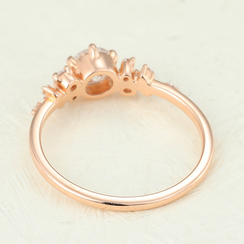 0.41 CT Round Cluster Moissanite Engagement Ring